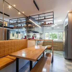 Martinho Authentic Estiloso, Moderno E São Paulo
